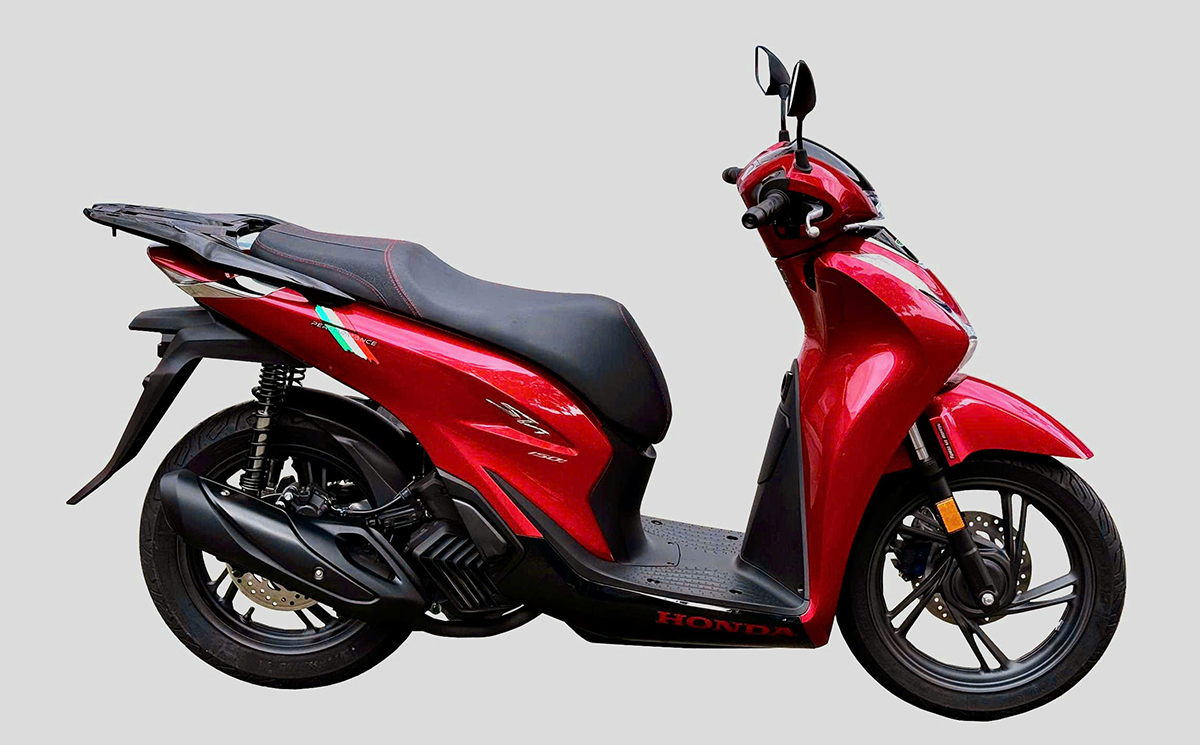 Honda Sh150i Ý 2025 màu đỏ Honda Sh150i Ý 2025 màu đỏ